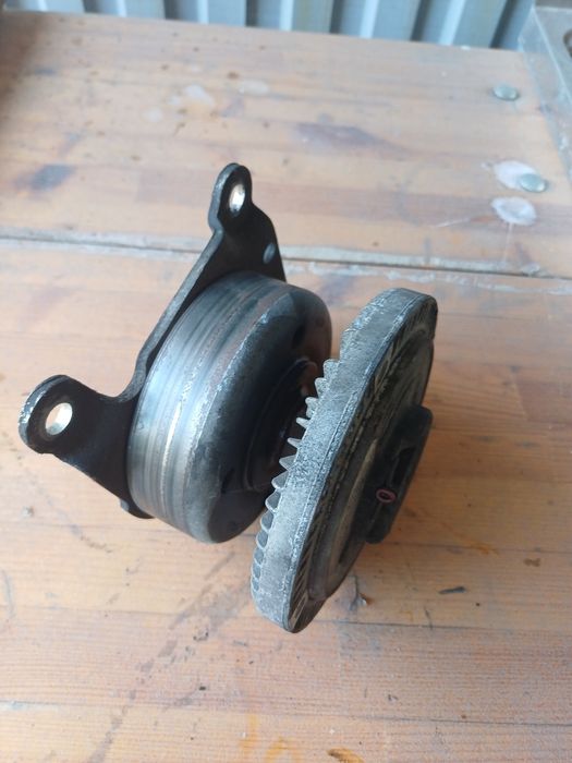 Продам запчасти на форд транзит