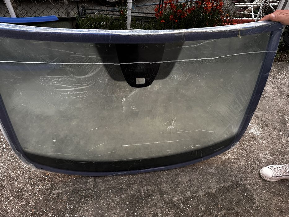 Parbriz original nou vw touran.cod:1T0845011.ECNVB.