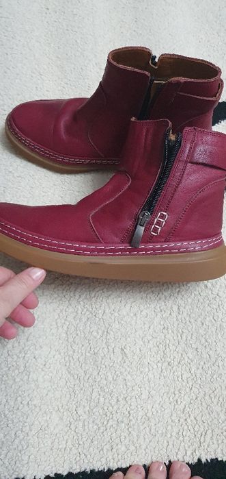 Ghete din piele  noi