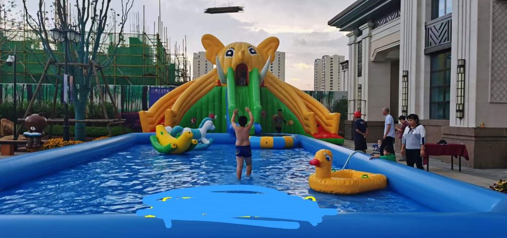 Надувной батут продам новый