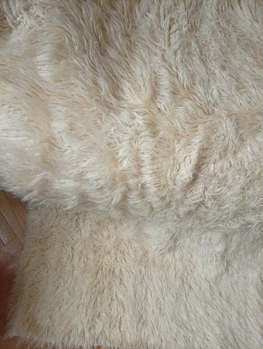 Продавам два вълнени губера