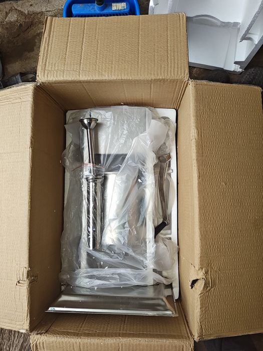 Машина за пълнене на мляно месо