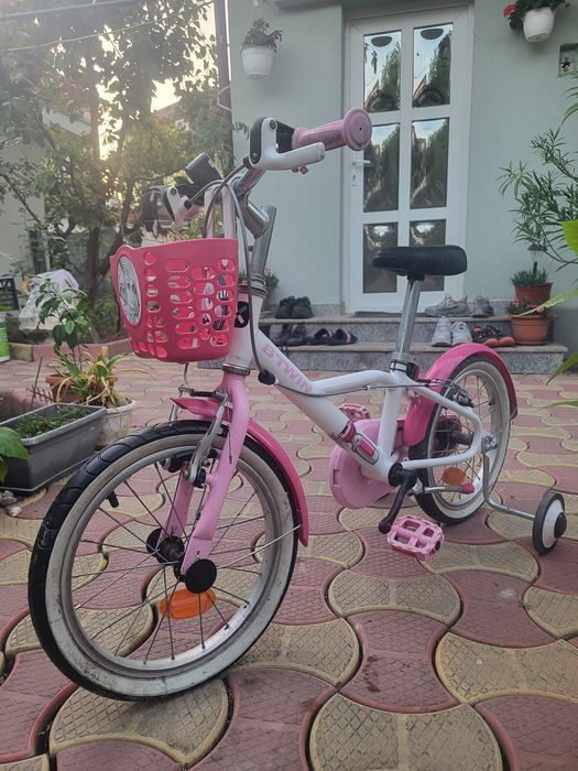 Vând bicicleta fata