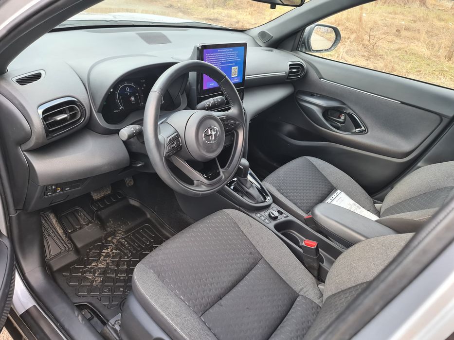 TOYOTA Yaris 2024 — imagine 30