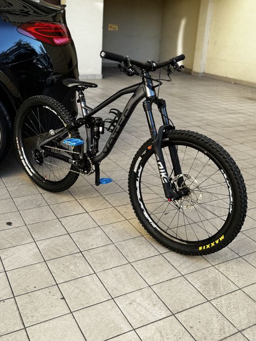 Vand bicicleta full suspension marime S