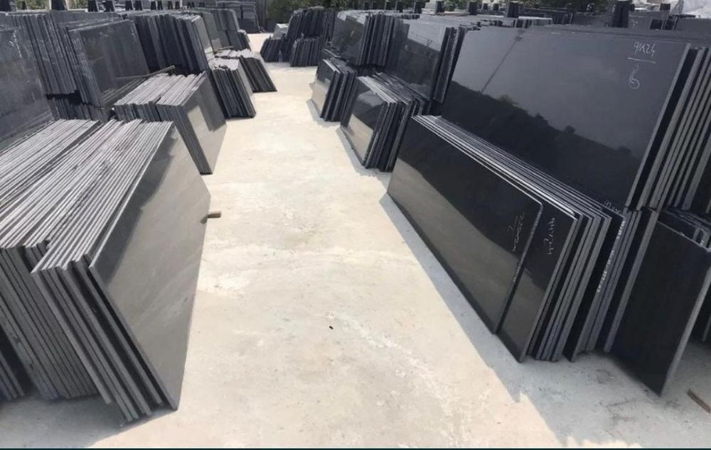 Гранит травертин мрамор ступени перила балясины