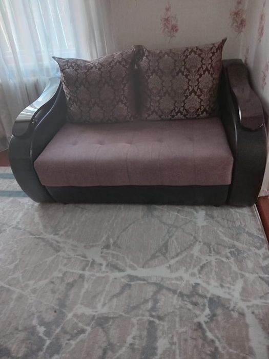 Продам в Петропавловске диван и мини диван