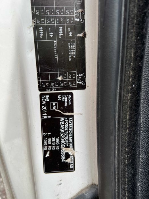На части БМВ Е92 325д 204 // BMW Е92 325d 204