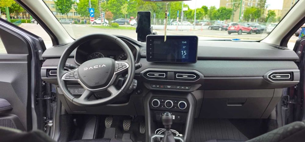 DACIA Logan 2025 — imagine 3