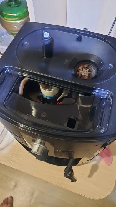 Кофемашина KRUPS модель EA80