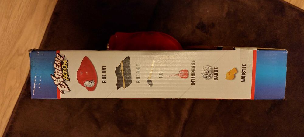 Каска - пожарникар - комплект и писта с количка / топчета, ксилофон