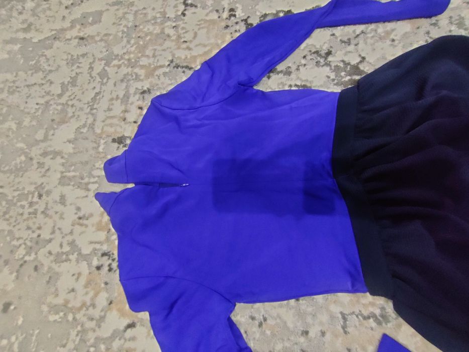 Продам    платье