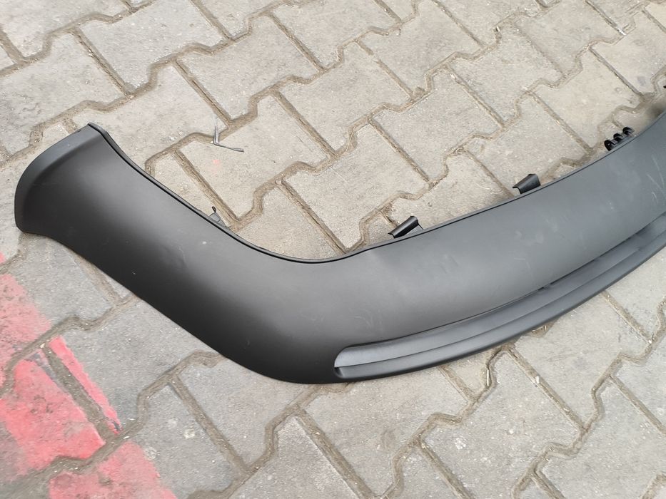 Губа бампера передняя А6с4