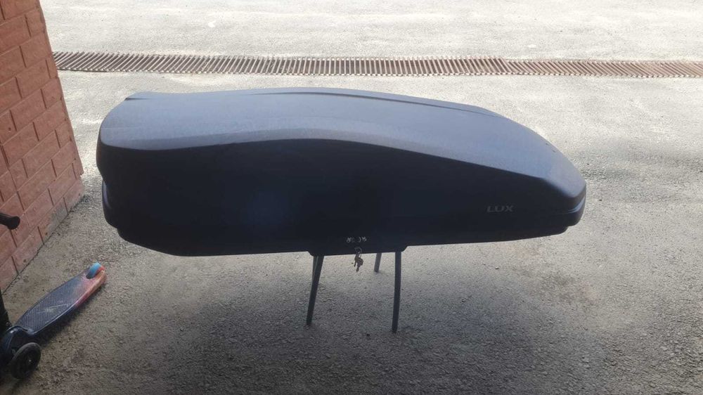 Продам автобокс на крашу