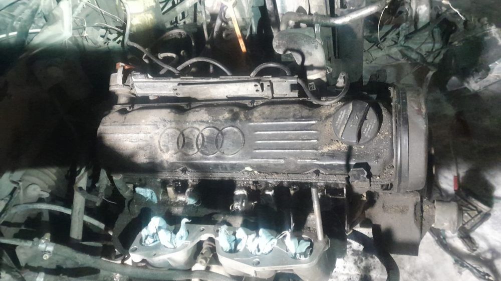 Продам двиготель ауди