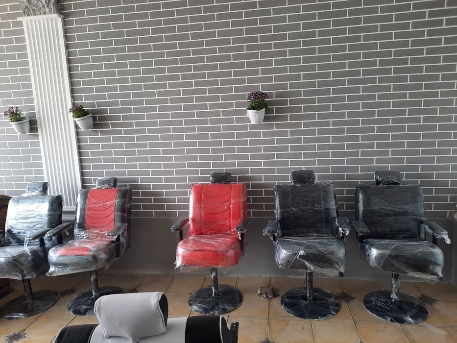 Barber kreslo optim narxlarda dastafka xizmati bor
