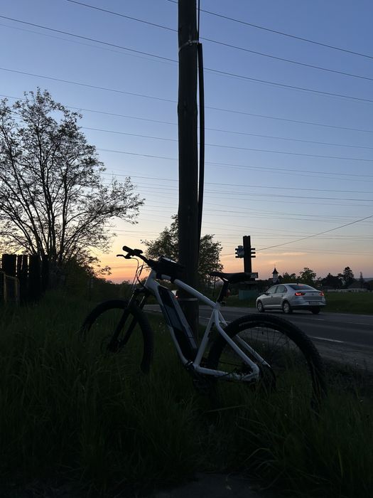 Vand bicicleta asistata electric MTB E-ST 100