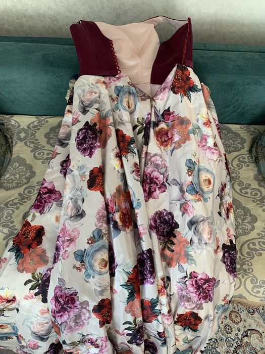 Продам выпускное платье и + вечерное