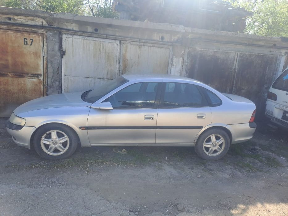 Продам Opel Vectra