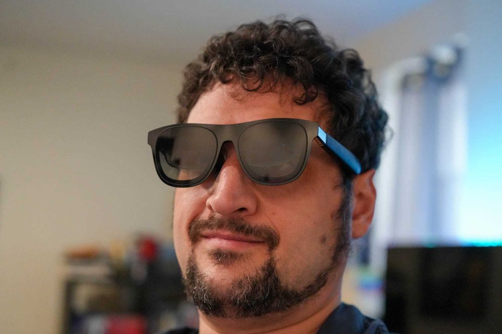 AR-очки Xreal One Pro, новые