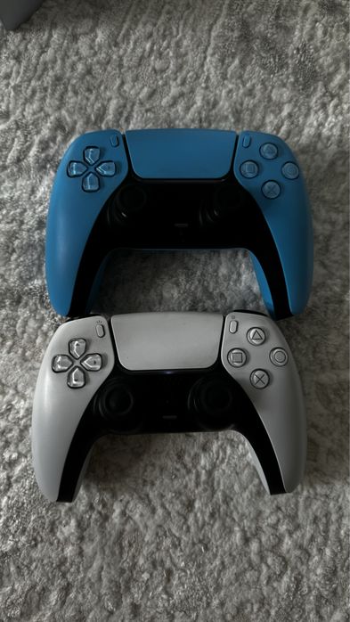 Продам Пс 5 слим 2 джойстика