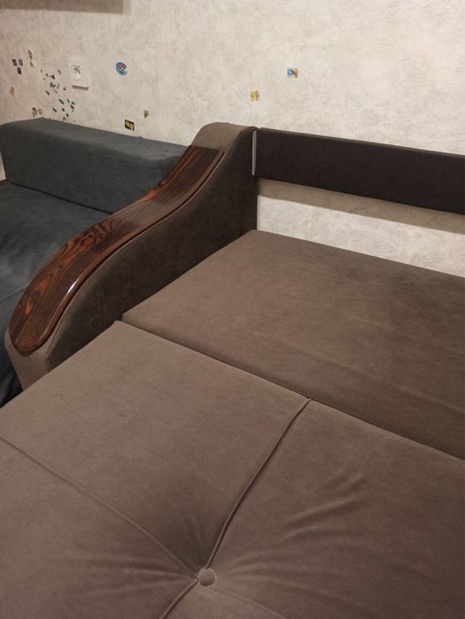 Раздвижной диван в отличном состоянии