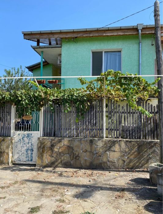 Продава се Къща в Плиска - 180 кв.м за 539 €/кв.м - Снимка #1