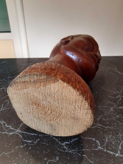 Suport ptr palarii, cap barbat  sculptat in lemn, inalt 34cm