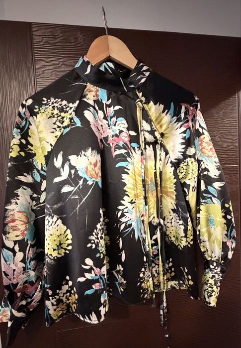 Дамски Ризи ZARA