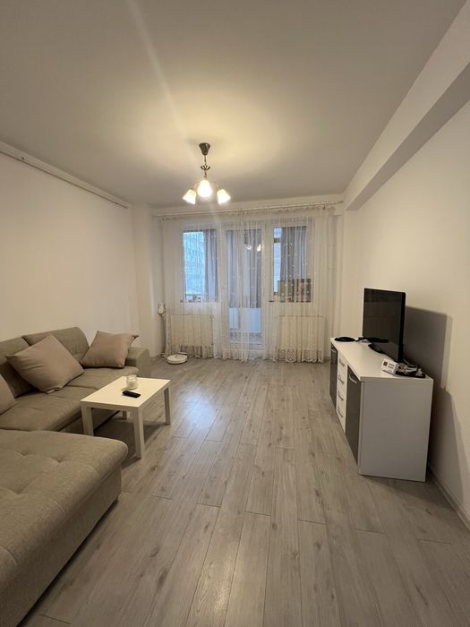 Inchirez apartament 2 camere proprietar