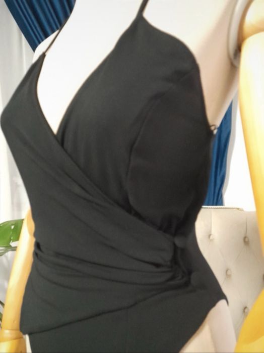 Body Zara negru asimetric din vascoza mărimea XS