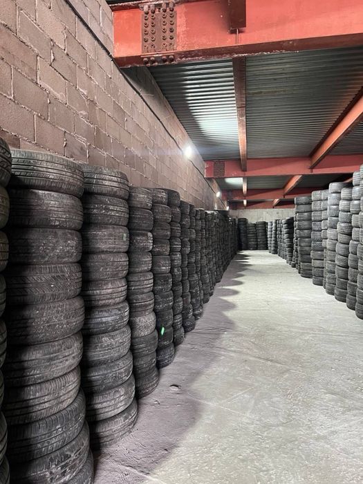 245/55/19 продам шины