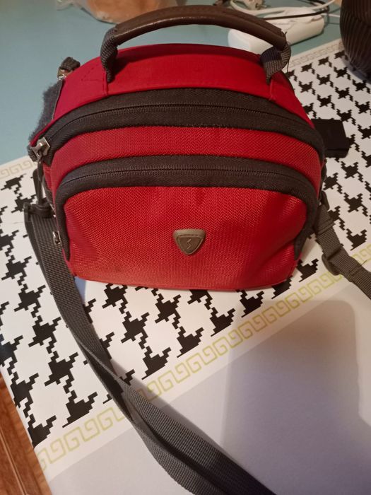 Профессиональный фотопарат Conon