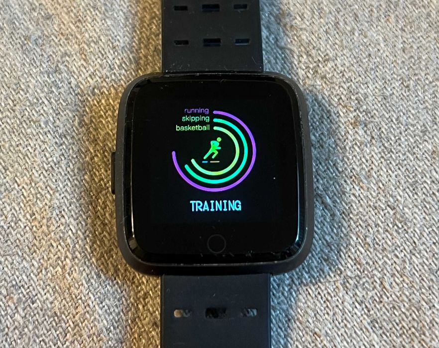 Smartwatch Fitness Negru Monitorizare Ritm Cardiac Somn Sport