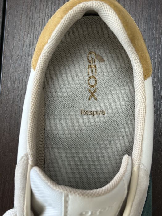 Светлые кеды Geox