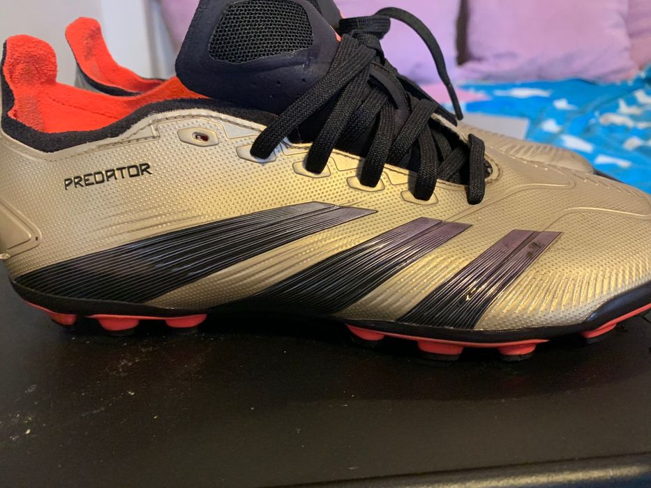 Ghete fotbal sintetic