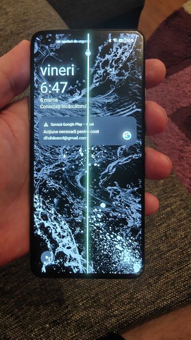 OnePlus 8t , 12 ram 256 gb , funcționează bine ,negociabil