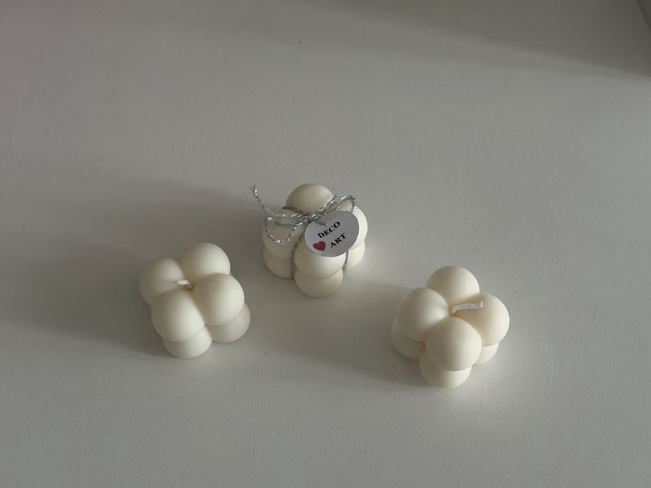 Mărturii și invitații personalizate