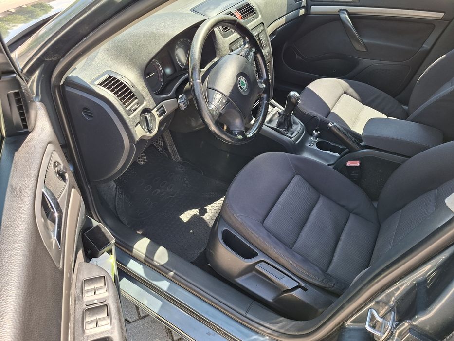 Skoda octavia 2   2.0 tdi 6+1 trepte inmatriculata ro