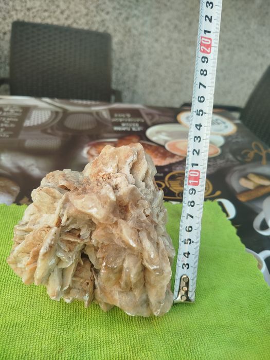 Пустинна роза  **Щшщщшшщ