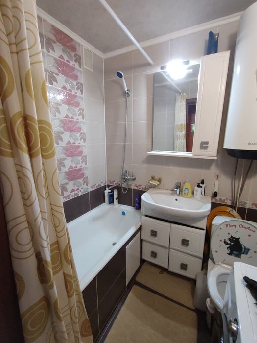 Продам 1 ком.  квартиру