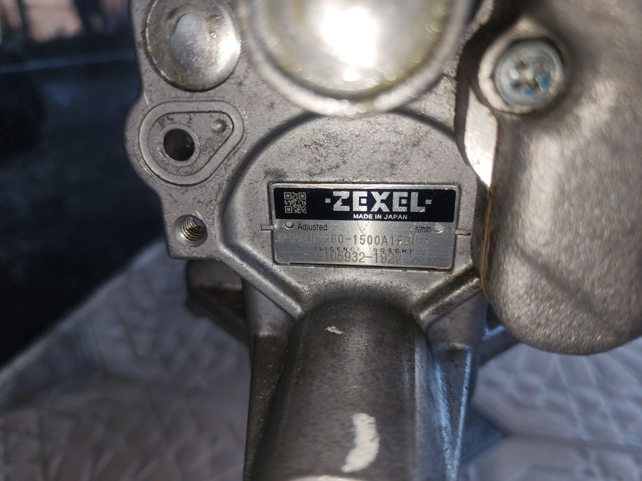 Топливо насос апарат исузу 10 т лик. ISUZU 10 t