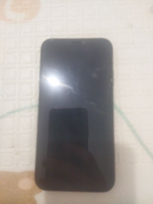 Айфон хр срочно продам