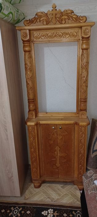 Strane credincioși bisericești stejar,fag,frasin prețuri  1350