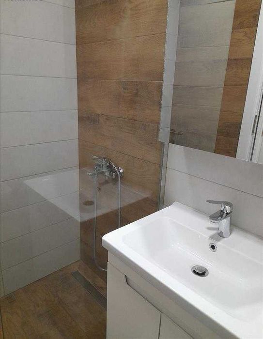 Дава се под наем Двустаен апартамент в Бургас, Славейков - 63 кв.м за 229.5 € - Снимка #4