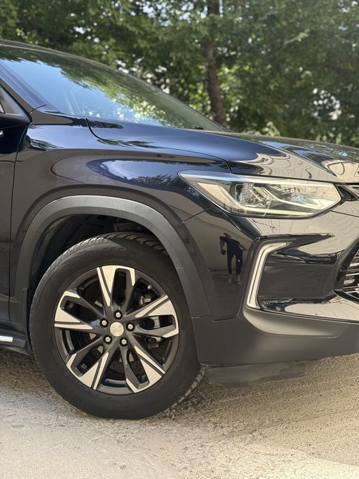 Chevrolet Tracker 2 китай