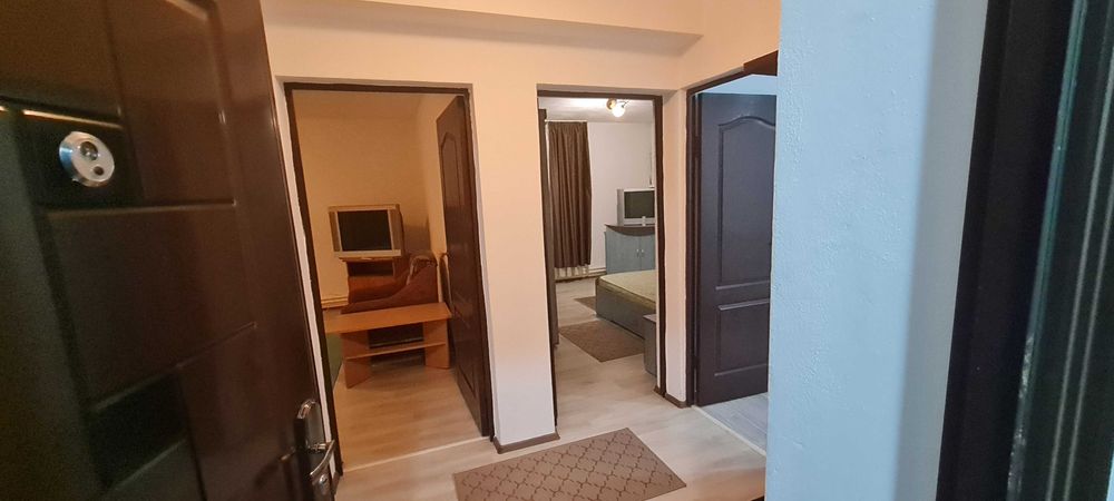 Inchiriez apartament 2 camere, zona Promed, disponibil imediat
