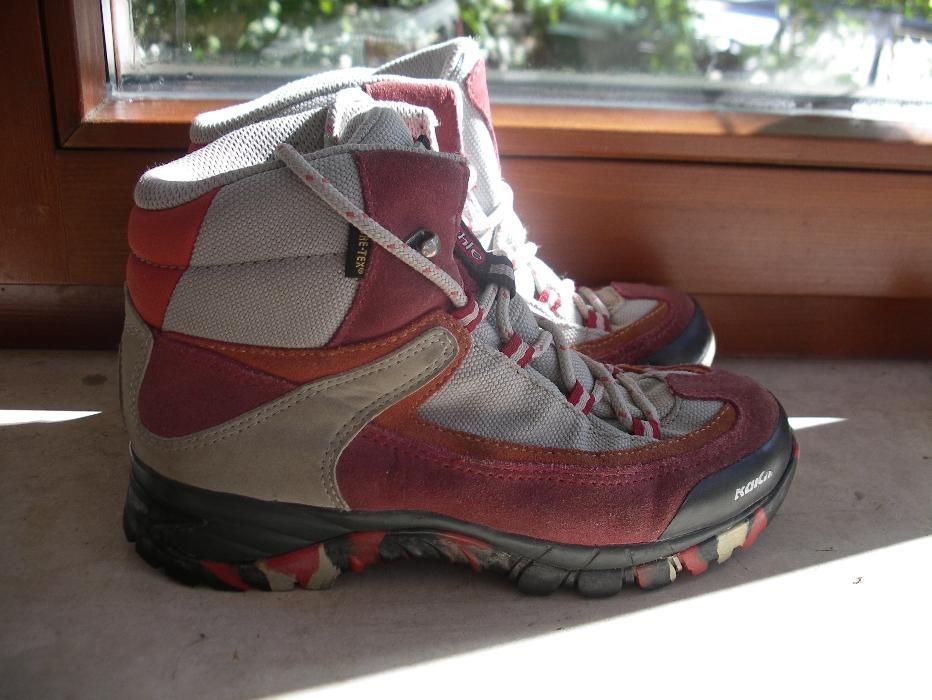 детски обувки за преходи Raichle номер 31, Meindl номер 28