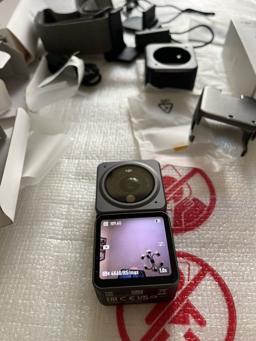 Camera DJI Action 2-noua, garantie