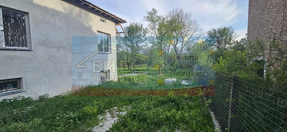 Къща в с. Равнище